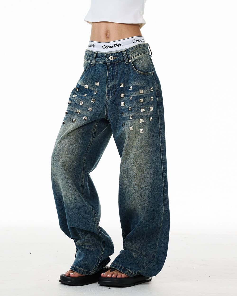 2000s Studded Wide Leg Jeans