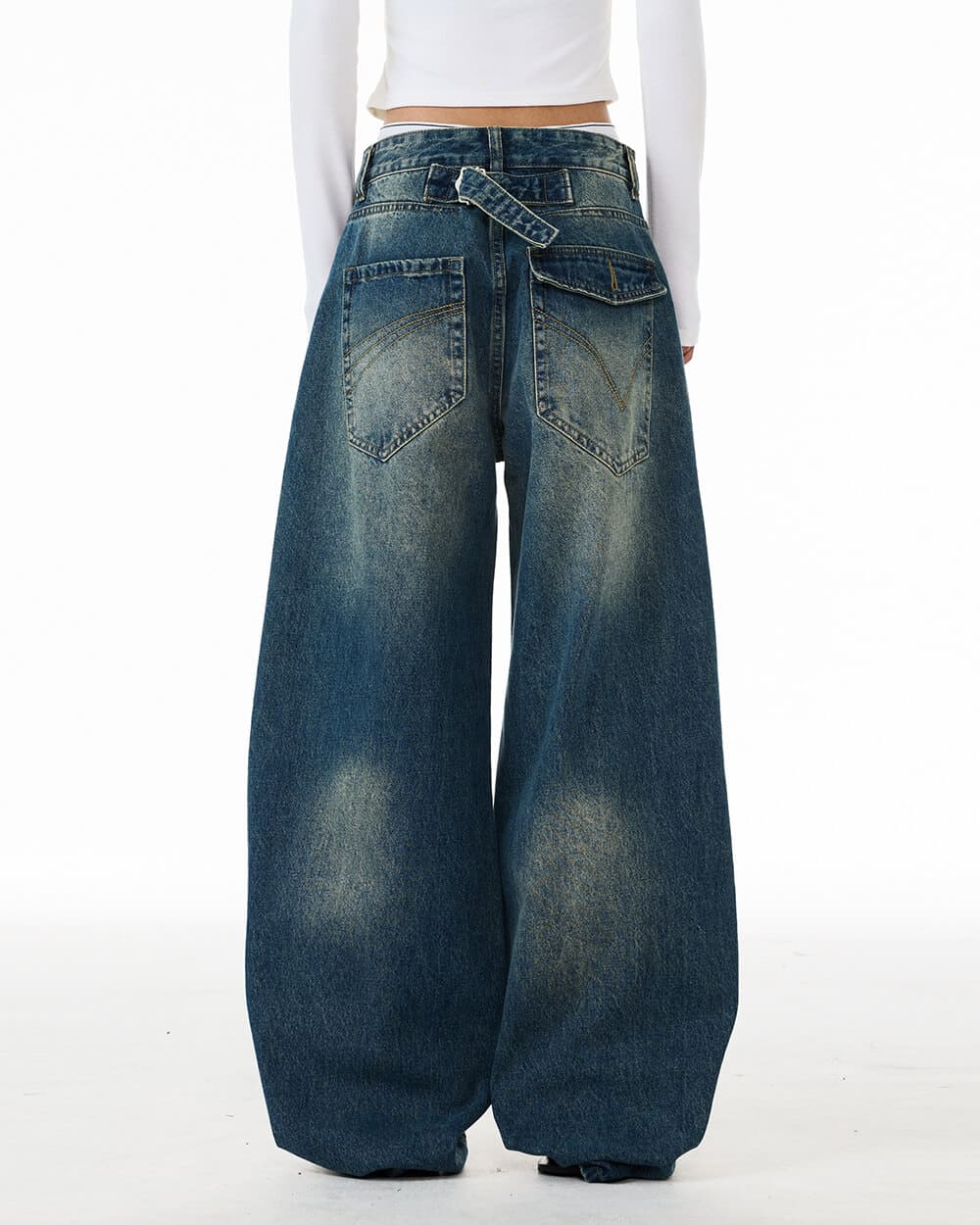2000s Studded Wide Leg Jeans