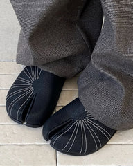 Sun Embroidered Tabi Mule Flats
