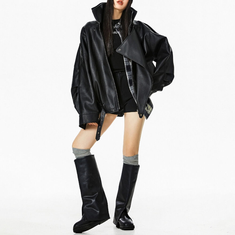 Model Off Duty Buckle Leather Jacket