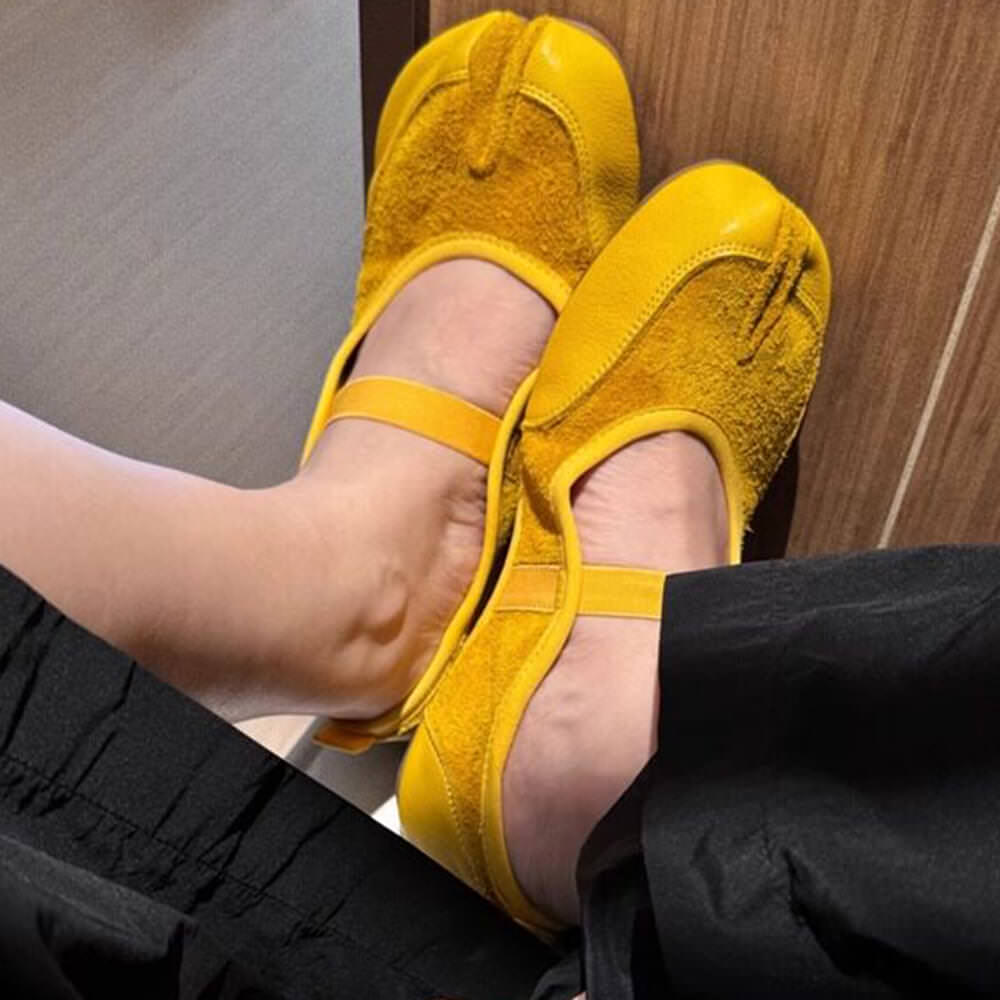 Icon Behavior Split Toe Tabi Flats