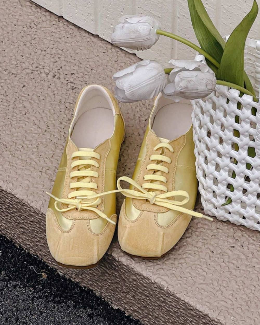 Ballerina Core Bow Sneakers