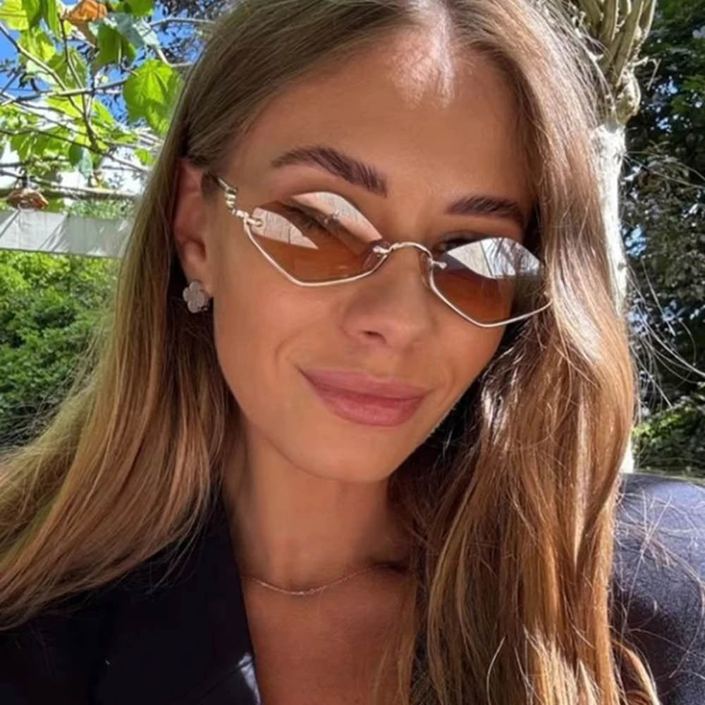 Diamond-Shaped Sunglasses