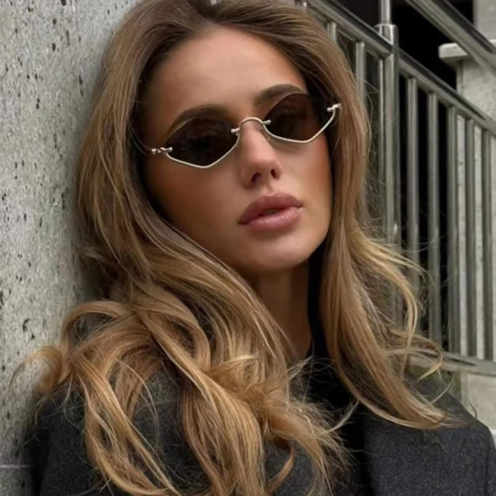 Diamond-Shaped Sunglasses