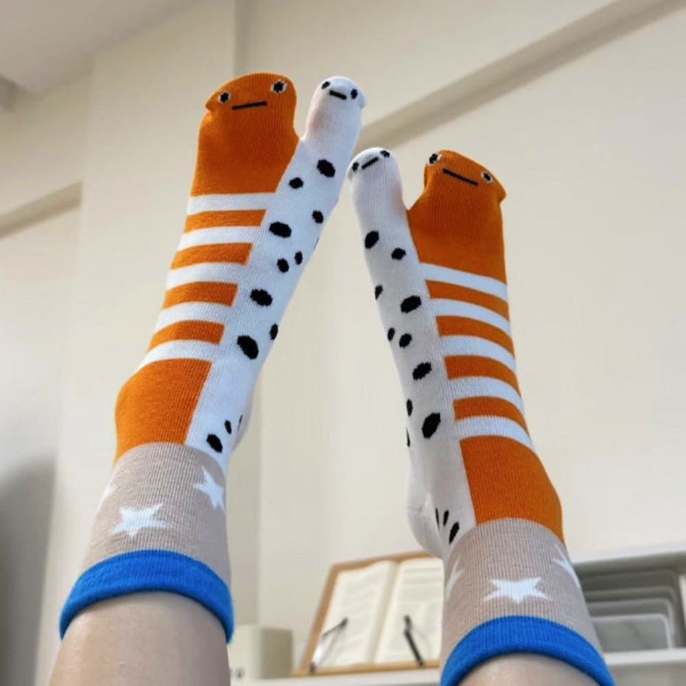 Fishy Feet Split-Toe Socks