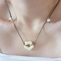 Indie Kid Flower Cord Necklace