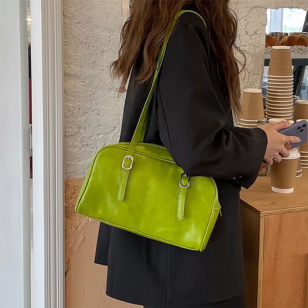 Minimalist Style Shoulder Bag in Green