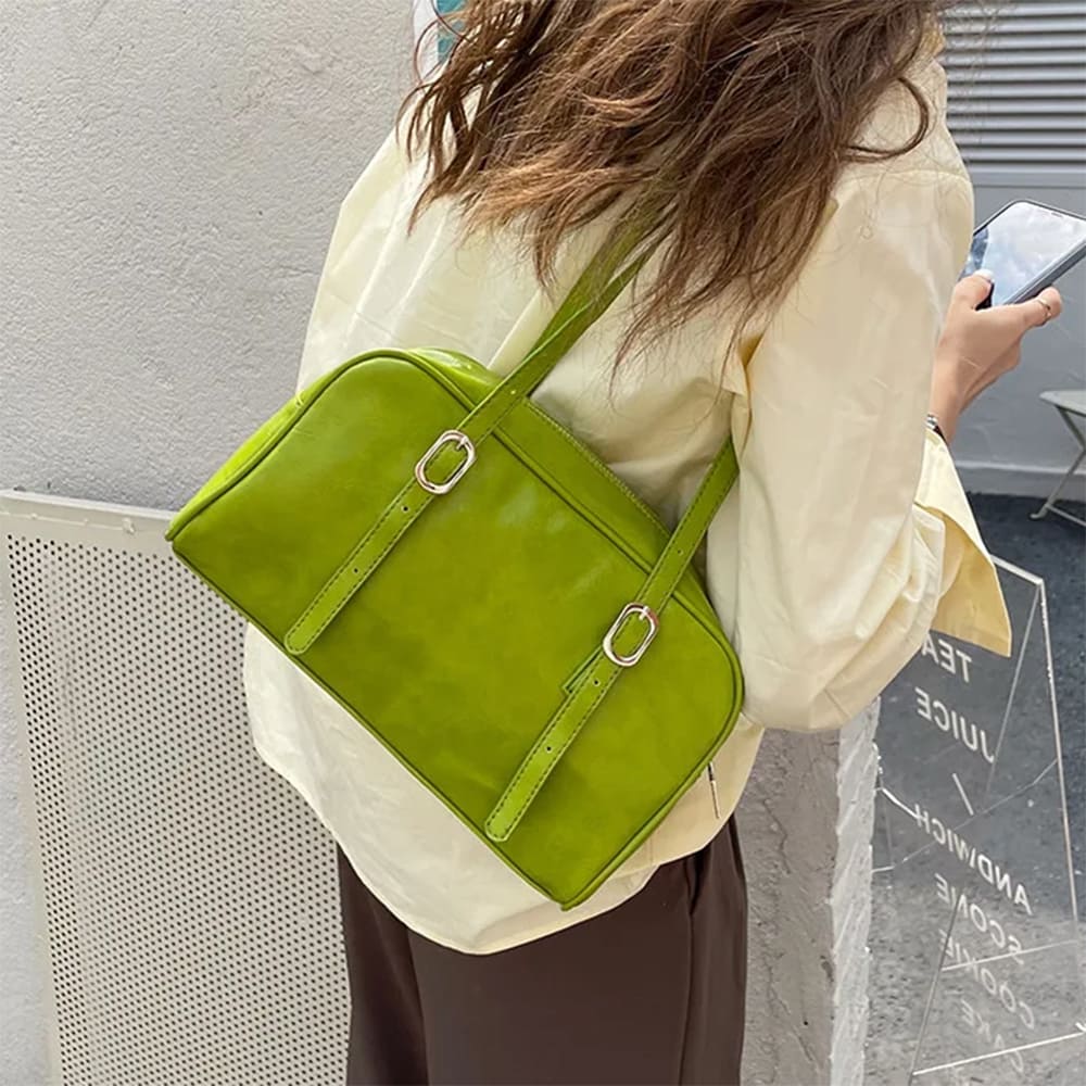 Minimalist Style Shoulder Bag in Green