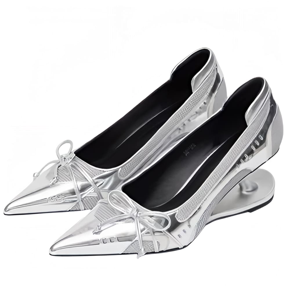 Camera Ready Pointed-Toe Arch Heels
