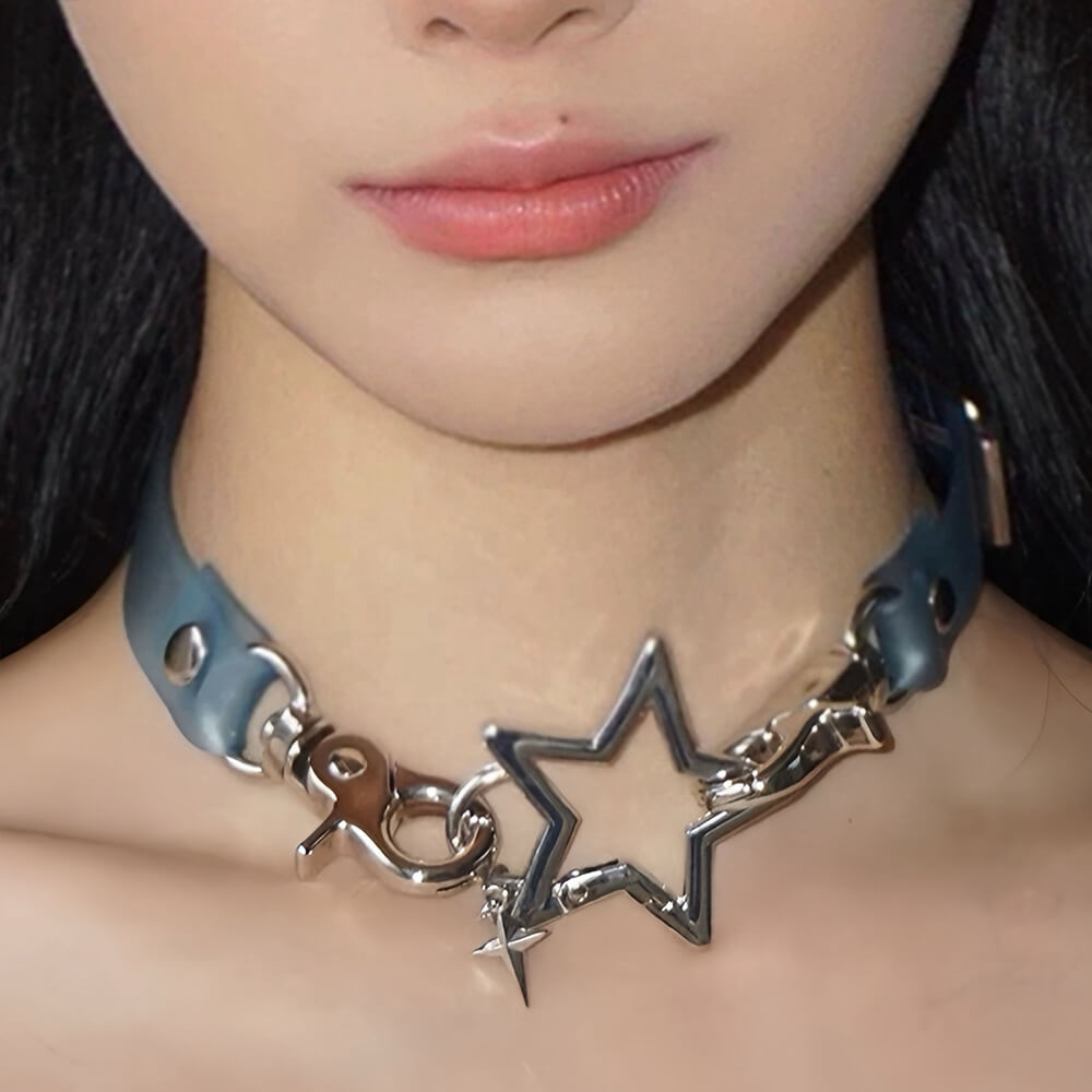 Less Conversation Star Choker Necklace
