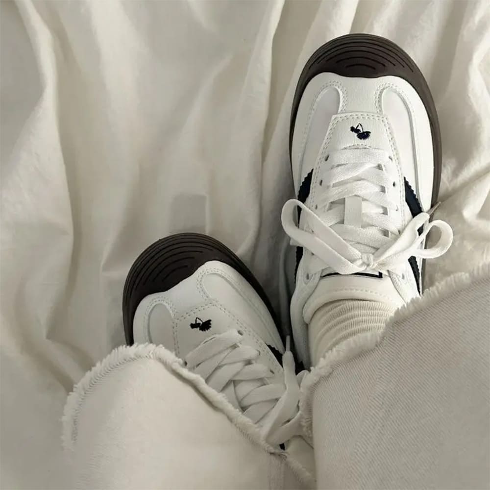 Teen Craft White & Black Stripe Sneakers